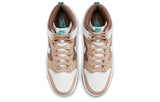 NIKE DUNK HIGH LIGHT CHOCOLATE