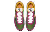NIKE LDWAFFLE X SACAI GREEN FUCHSIA DEL SOL