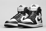 AIR JORDAN 1 RETRO HIGH OG BLACK WHITE